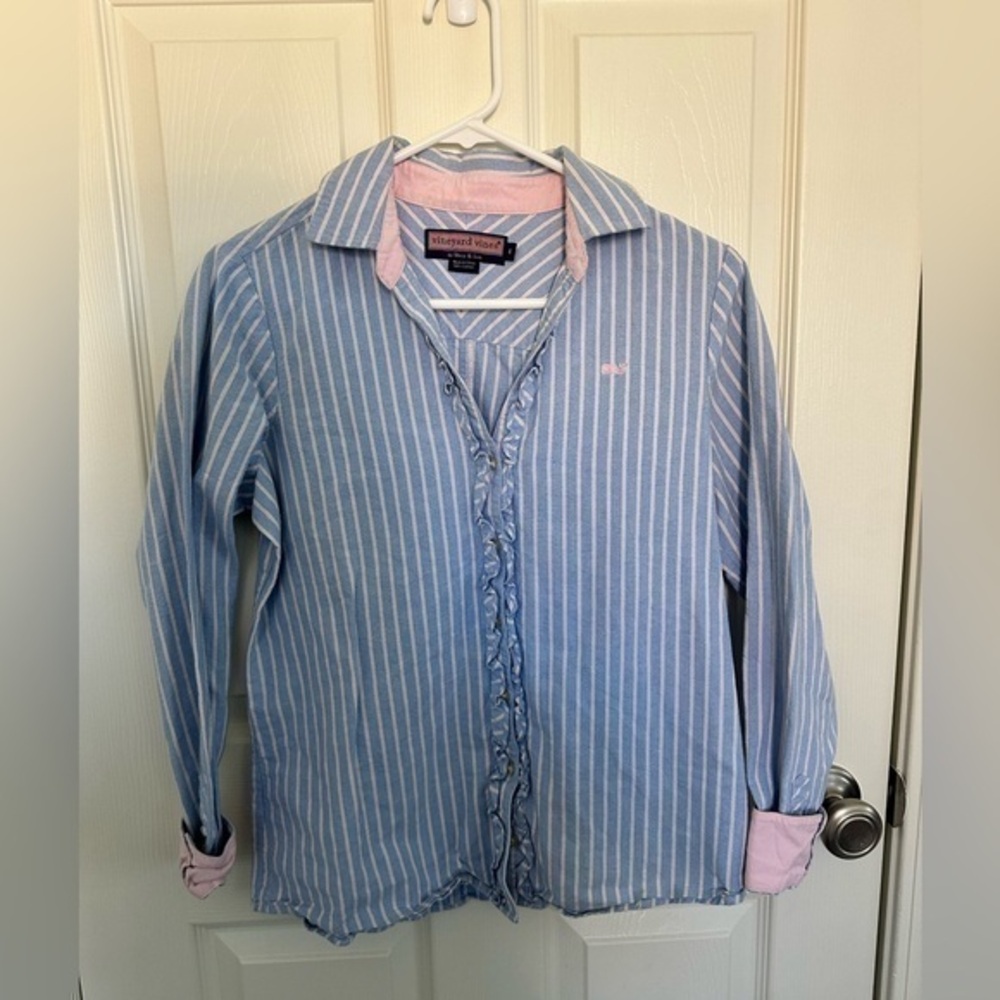 Vineyard Vibes Women’s Button Up